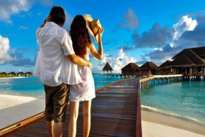 Arti Bulan Madu Sebenarnya dan 4 Alasan Pengantin Baru Melakukannya