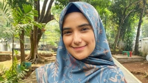 Tampil Keren dan Trendy ala Nadya Mustika