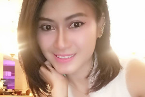 Profil Velline Chu, Penyanyi dengan Julukan ‘Ratu Begal’