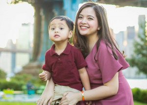 Mama Siaga, Intip Potret Tasya Kamila Momong Arrasya
