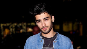 Wajib Masuk Playlist! Deretan Lagu Zayn Malik yang Enak Didengar