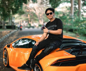 Doni Salmanan, Crazy Rich Bandung yang Hobi Berbagi