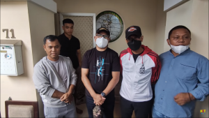 Doddy Sudrajat Jabat Tangan Haji Faisal, Tanda Damai?