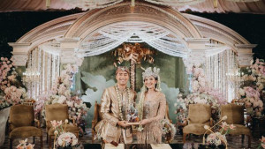 Vidi Aldiano dan Sheila Dara Menikah dengan Adat Sunda, Berikut Tata Caranya