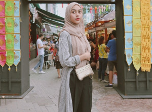 6 Inspirasi OOTD Traveling untuk Hijabers