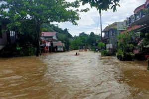 Jangan Buang Sampah Ke Selokan, 7 Cara Cegah Banjir