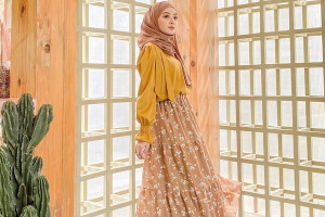 Simpel Banget, 7 Inspirasi OOTD Hijab Bertema Earth Tone Outfit