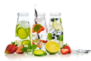 5 Manfaat Infused Water, Tak Hanya Segar Tetapi Juga Sehat