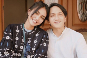 Rayakan Ulang Tahun Hari Ini, Intip Potret Romantis Ge Pamungkas dan Istri