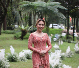 Sang Adik Siap Menikah, Ayu Ting Ting Beri Wejangan