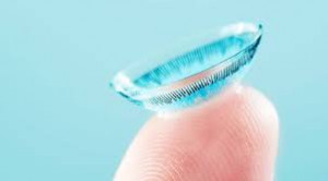 5 Efek Buruk Akibat Penggunaan Softlens Setiap Hari