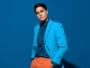 Dikabarkan Pacaran dengan Amanda Manopo, Ini Profil Mischa Chandrawinata