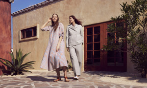 Gandeng Ines de la Fressange, UNIQLO Hadirkan Koleksi Terbaru