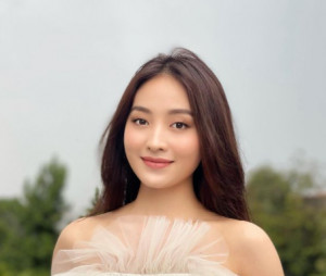 Diisukan Jadi Mualaf dan Dibimbing Gus Miftah, Begini Klarifikasi Natasha Wilona