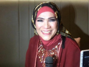 Profil Dorce Gamalama, Artis Indonesia yang Meninggal di Usia 58 Tahun