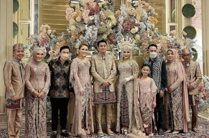 Resmi Menikah, Intip Busana Acara Resepsi Pernikahan Assyifa Adik Ayu Ting Ting