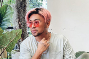 Divonis Kanker, Caren Delano Cerita Kisah di Usia Muda