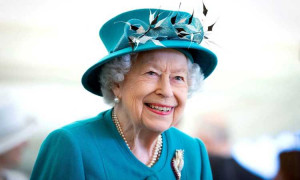 Bergejala, Ratu Elizabeth Positif Covid-19