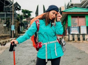 Lakukan Pendakian Ke Gunung Lawu, Hesti Purwadinata Alami Kejadian Mistis