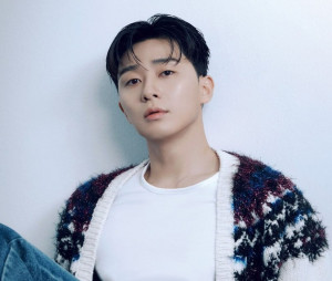 Segera Debut di Hollywood, Intip Profil Aktor Korea Selatan Park Seo Joon
