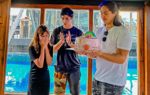 El Rumi Unggah Momen Ulang Tahun Adiknya, Safeea Ahmad, Netizen: Bikin Baper