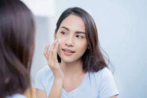Jangan Dilanjutkan, Ini Tanda Skincare Tidak Cocok dengan Kulit