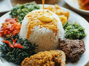 Alasan Nasi Padang Jadi Menu Favorit Semua Orang