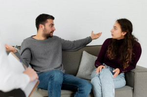 5 Tanda Emotional Abuse dalam Hubungan yang Harus Kamu Sadari!
