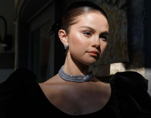 Bersahabat Lebih dari 1 Dekade, Taylor Swift Beri Support untuk Selena Gomez