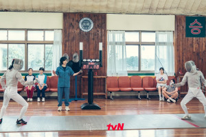Jarang Diketahui 6 Manfaat Olahraga Anggar, Ada di Drama "Twenty Five Twenty One"