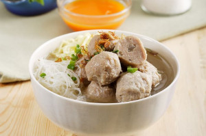 7 Kunci Rahasia Membuat Bakso yang Kenyal dan Lezat