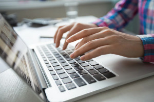 Amazon Web Services & Catalyst Tech: Dunia Luxury Brands Era Cloud Computing