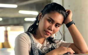 Kabar Bahagia, Evi Masamba Umumkan Kehamilan Anak Kedua