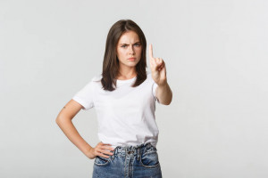 Jadikan Kulit Makin Kering, 5 Kebiasaan yang Harus Dihindari