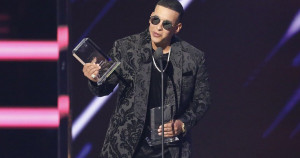 Gelar Konser Terakhir, Daddy Yankee Undur Diri dari Dunia Musik
