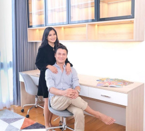 Foto Jadul Titi Kamal dan Christian Sugiono, Romantis Sejak Awal Pacaran
