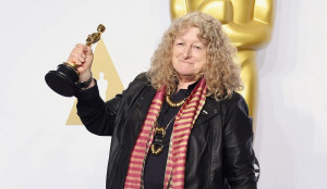 Desainer Kostum Film "Cruella" Raih Best Costume Design di Oscar 2022