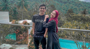Pengajian 4 Bulanan Kehamilan, Ria Ricis Nangis Saat Doa untuk Calon Anak