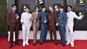 BTS Tak Bawa Pulang Piala Grammy, ARMY: Win No Matter What