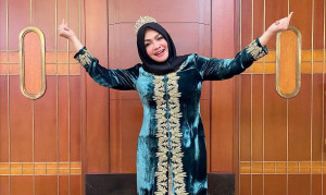 Mama Rieta Beri Pesan Bijak di Anniversary Raffi Ahmad dan Nagita Slavina