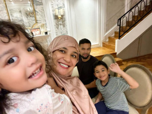 Tingkah Lucu Anak Shireen Sungkar saat Puasa, Minta Minum hingga Tak Mau Sekolah