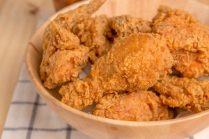 Kupas Rahasia Ayam Goreng Renyah dan Gurih, McDonald’s Indonesia Adakan Open Kitchen