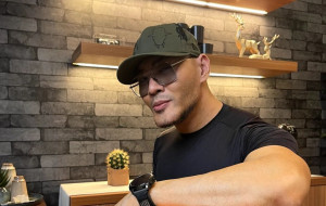 Deddy Corbuzier Bantah Kehilangan Pengikut Instagram hingga 8 Juta