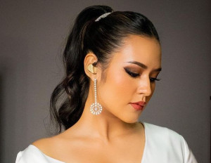 Niat Tiru Gaya Kim Kardashian, Makeup Raisa Malah di Luar Ekspektasi