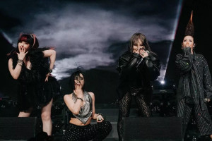 Ajak 2NE1 Tampil di Coachella, CL Ungkap Alasannya