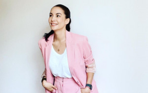 Penampilan Rambut Berubah, Nadya Hutagalung: Lebih Kuat dan Menarik