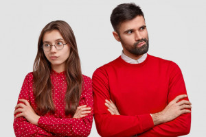 Buat Pasangan Tak Betah, 5 Tanda Kamu Belum Dewasa dalam Menjalin Hubungan