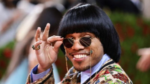 Trending di Twitter, Anderson .Paak Ganti Foto Instagram dengan Wajah Pak Tarno