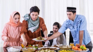 Jarang Disadari, Kebiasaan Makan Saat Lebaran yang Mengancam Kesehatan