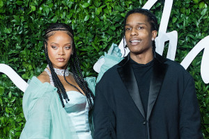 A$AP Rocky Lamar Rihanna Lewat Video Klip "D.M.B"